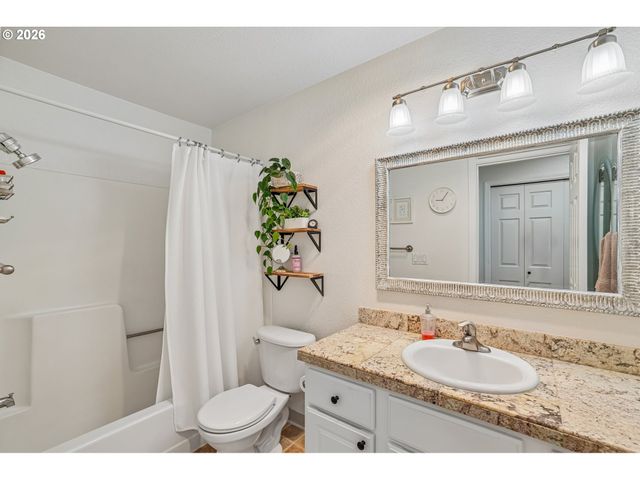 9455 Sw 146TH Ter 5, Beaverton, OR 97007