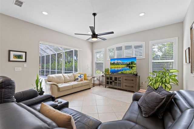 6840 COYOTE RIDGE COURT, Bradenton, FL 34201