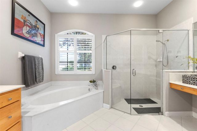 6840 COYOTE RIDGE COURT, Bradenton, FL 34201