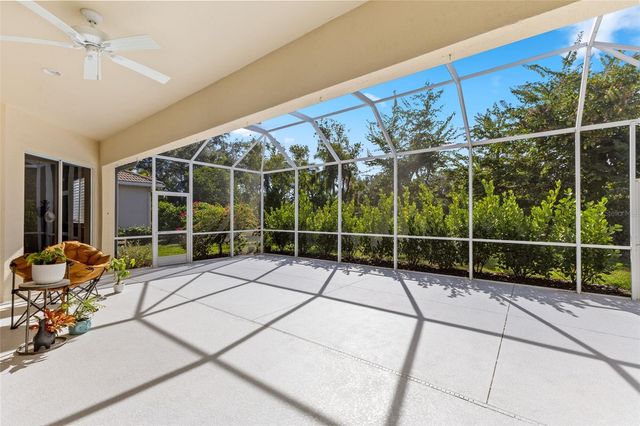 6840 COYOTE RIDGE COURT, Bradenton, FL 34201