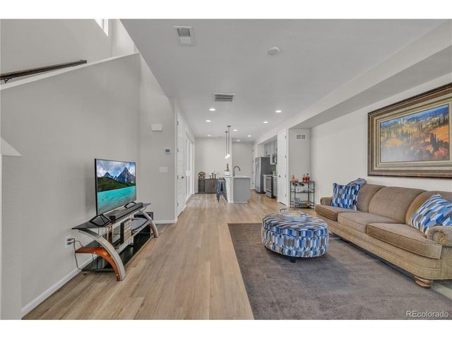 5240 Routt Ct B, Arvada, CO 80002