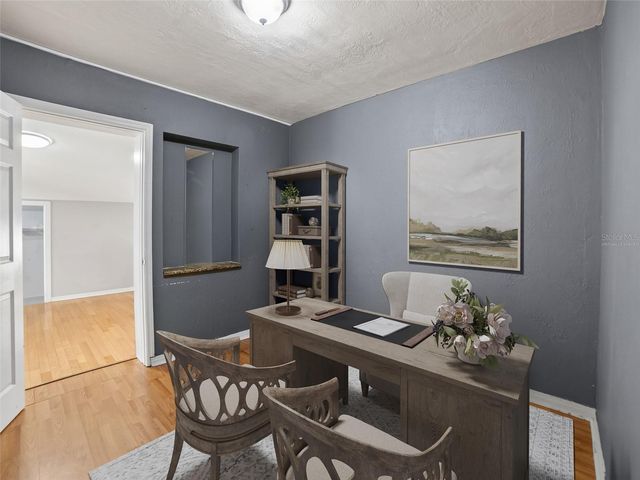 10119 N ASHLEY STREET, Tampa, FL 33612