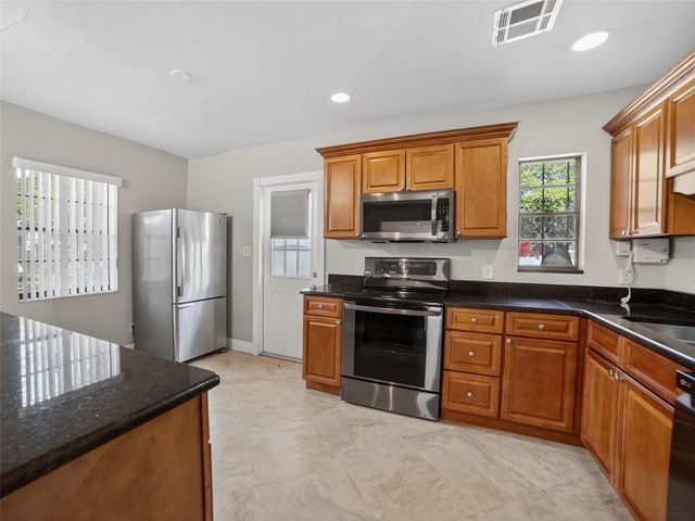 10119 N ASHLEY STREET, Tampa, FL 33612