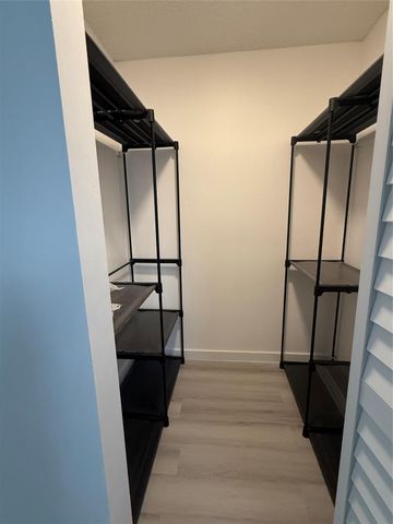 3037 NW 92nd Ave, Coral Springs, FL 33065