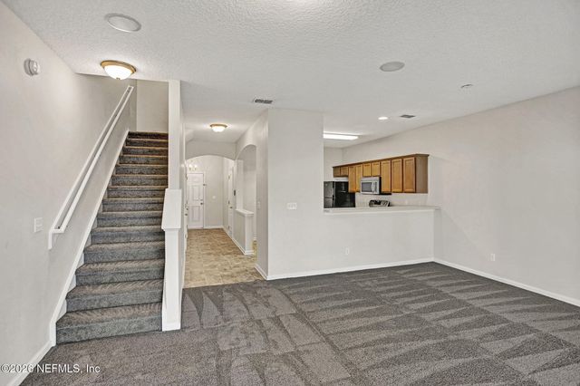 1892 BISCAYNE BAY Circle, Jacksonville, FL 32218