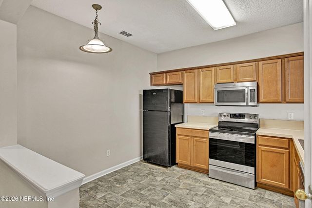 1892 BISCAYNE BAY Circle, Jacksonville, FL 32218