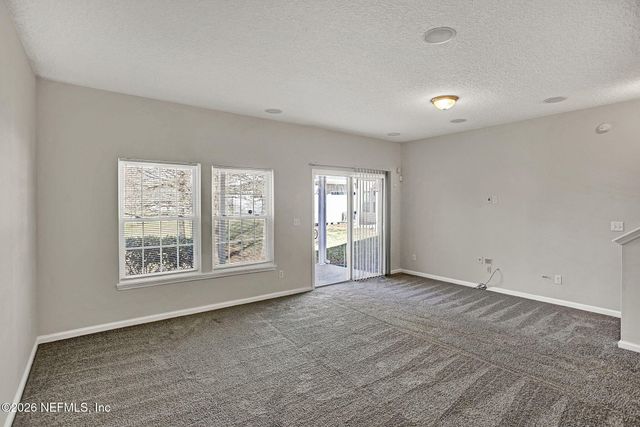 1892 BISCAYNE BAY Circle, Jacksonville, FL 32218