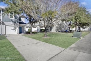 1892 BISCAYNE BAY Circle, Jacksonville, FL 32218