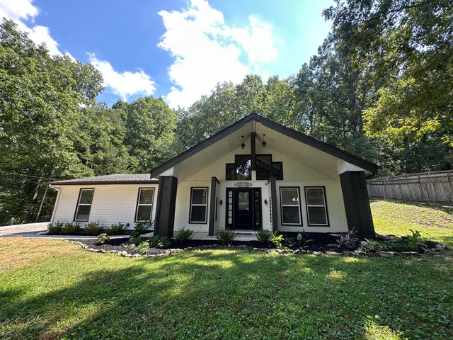 9506 Fuller Road, Chattanooga, TN 37421