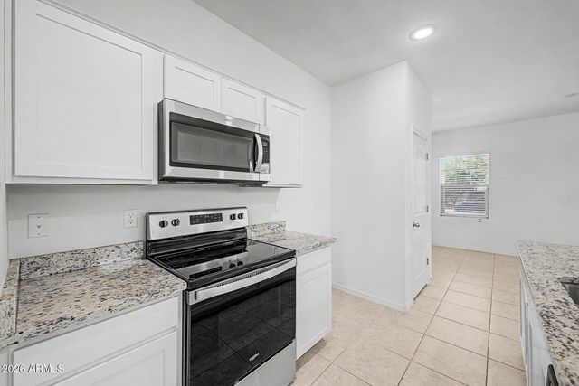 6070 E HELIOS Drive, Florence, AZ 85132