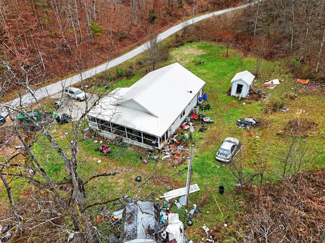 970 Coal Branch Road, Beattyville, KY 41311