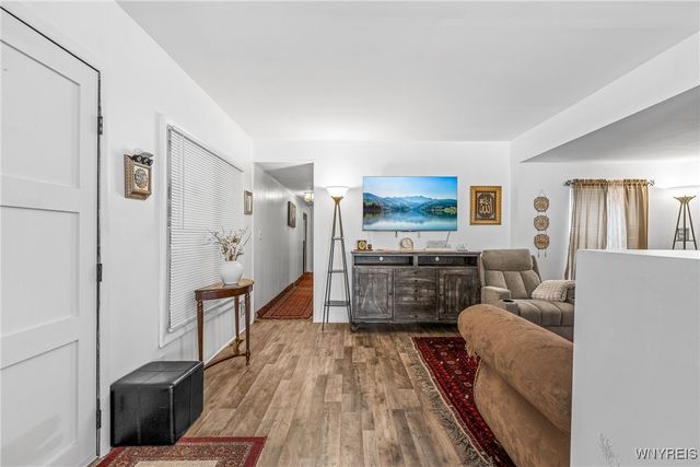 84 Carefree Lane, Cheektowaga, NY 14227