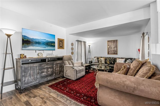 84 Carefree Lane, Cheektowaga, NY 14227