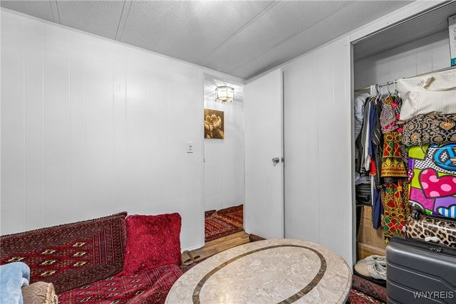 84 Carefree Lane, Cheektowaga, NY 14227