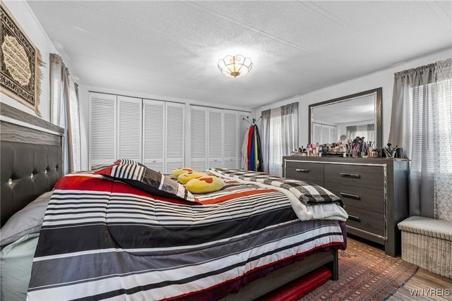 84 Carefree Lane, Cheektowaga, NY 14227