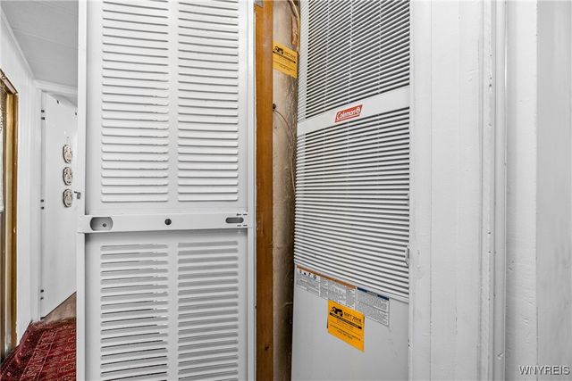 84 Carefree Lane, Cheektowaga, NY 14227