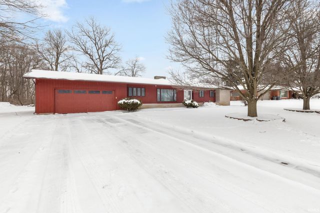 59147 Wilray Drive, Elkhart, IN 46517