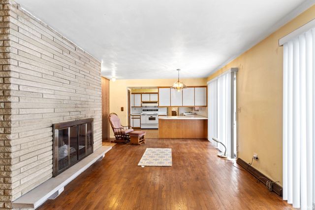 59147 Wilray Drive, Elkhart, IN 46517