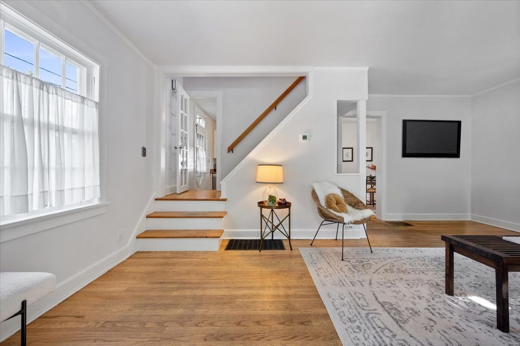 1213 Oakton Street, Evanston, IL 60202 — photo 4