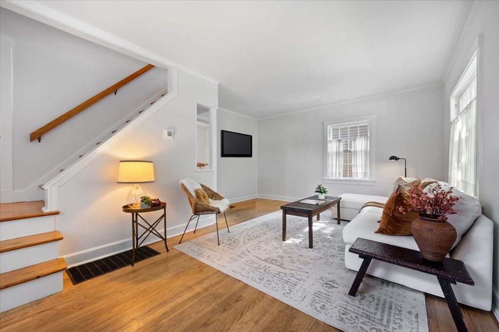 1213 Oakton Street, Evanston, IL 60202 — photo 5