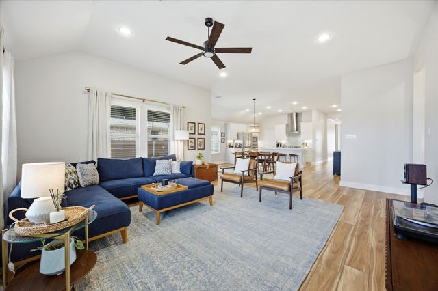 809 Mildren Lane, Fate, TX 75087