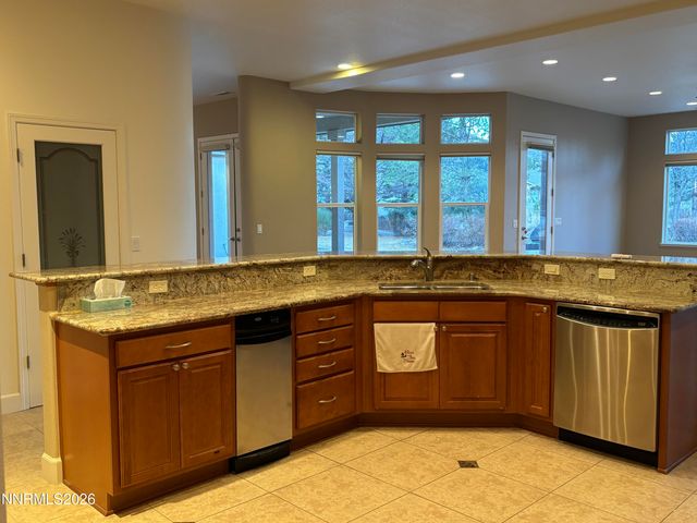 12020 Ocean View Drive, Sparks, NV 89441