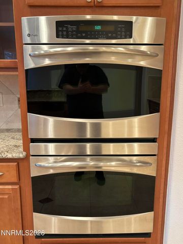 12020 Ocean View Drive, Sparks, NV 89441