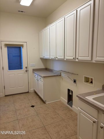 12020 Ocean View Drive, Sparks, NV 89441