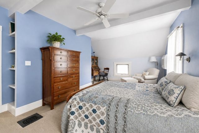 26 Circuit Ave, Newton, MA 02461