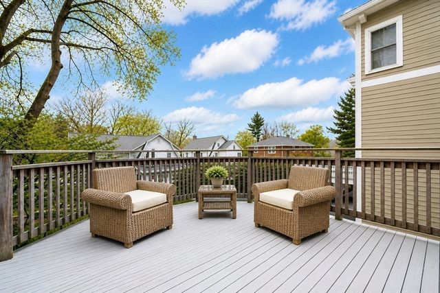 26 Circuit Ave, Newton, MA 02461