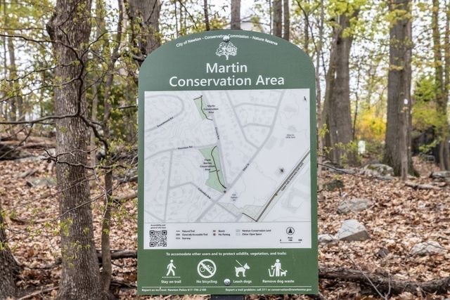 26 Circuit Ave, Newton, MA 02461
