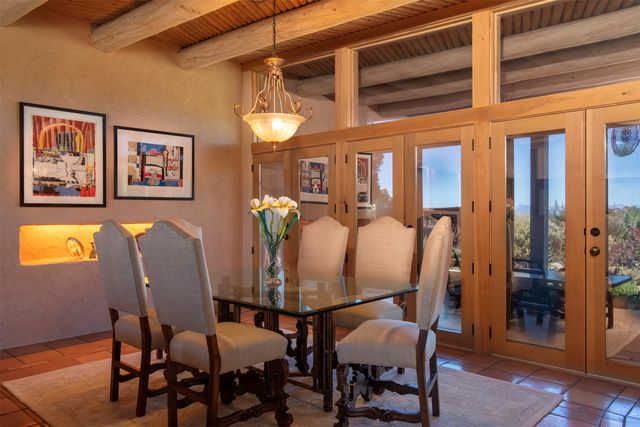 870 Paseo de Don Carlos, Santa Fe, NM 87501