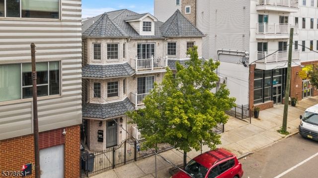 38 Norfolk St, Newark City, NJ 07103