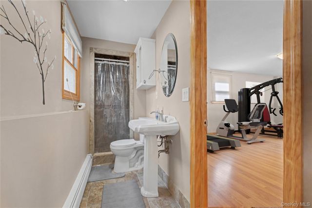 10 Horizon Hill Drive, Poughkeepsie, NY 12603