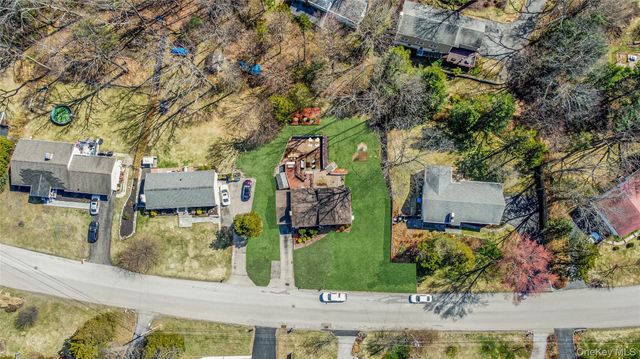 10 Horizon Hill Drive, Poughkeepsie, NY 12603