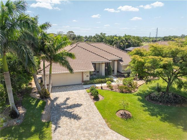 9895 El Greco CIR, Bonita Springs, FL 34135