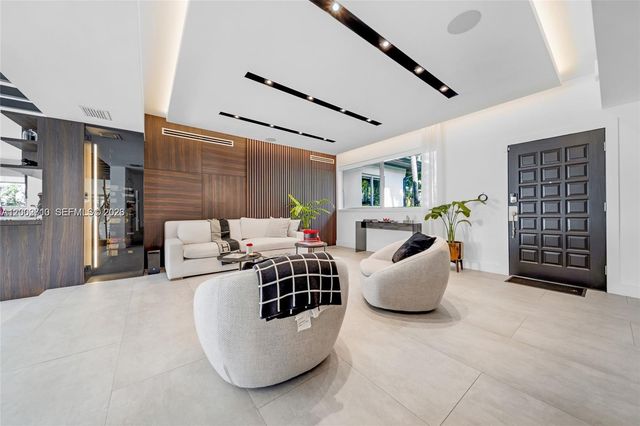 3531 SW 1st Ave ., Miami, FL 33145