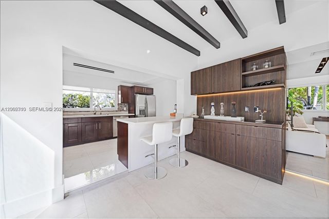 3531 SW 1st Ave ., Miami, FL 33145