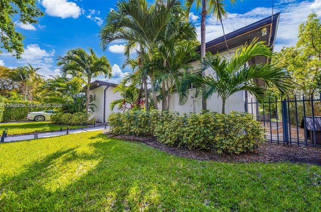 3531 SW 1st Ave ., Miami, FL 33145