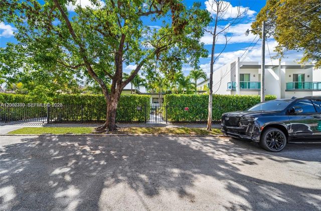 3531 SW 1st Ave ., Miami, FL 33145