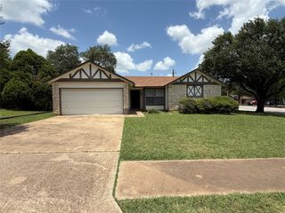 3700 Skipton DR, Austin, TX 78727