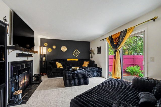 2940 Marrett Drive, Mishawaka, IN 46544