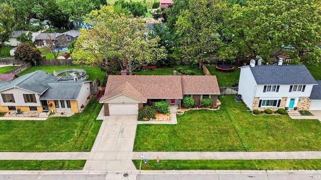 2940 Marrett Drive, Mishawaka, IN 46544