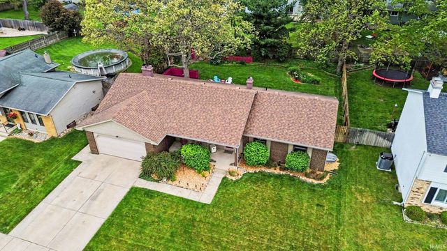 2940 Marrett Drive, Mishawaka, IN 46544