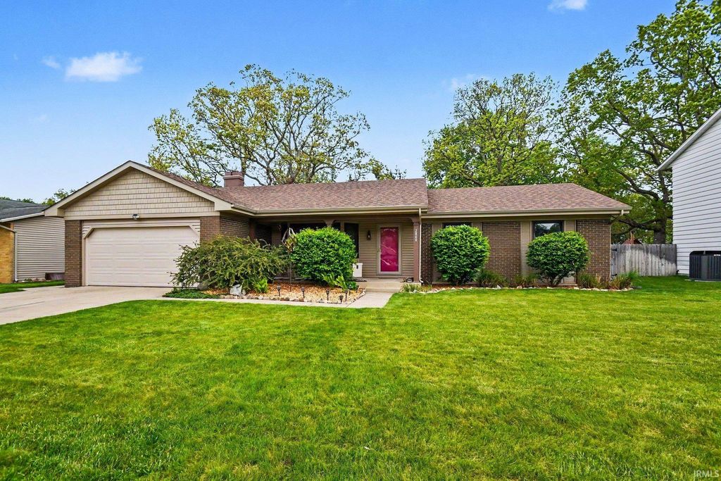 2940 Marrett Drive, Mishawaka, IN 46544