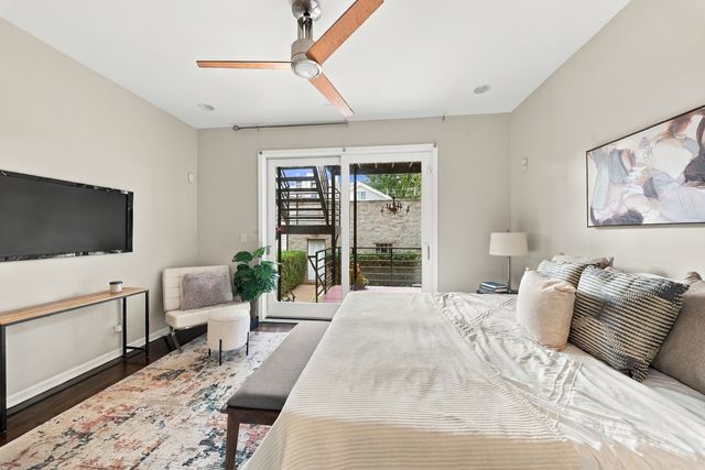 853 N Wood Street 1, Chicago, IL 60622