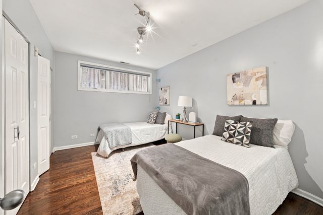 853 N Wood Street 1, Chicago, IL 60622