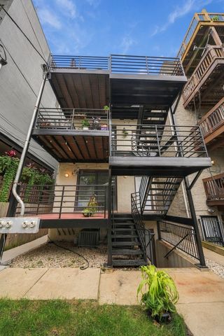 853 N Wood Street 1, Chicago, IL 60622