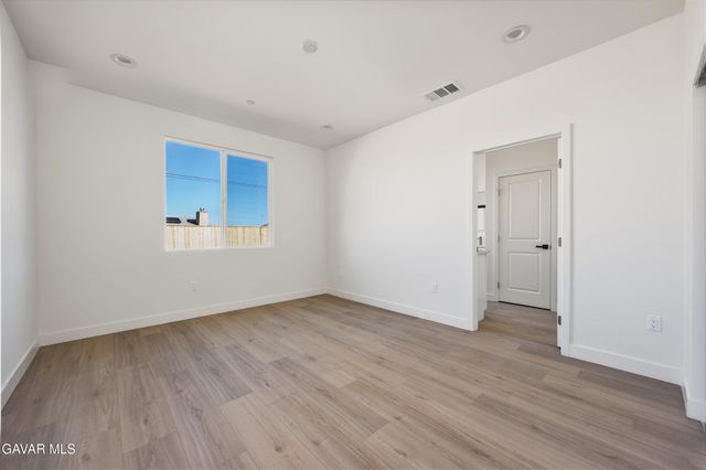 9701 Susan Avenue, California City, CA 93505