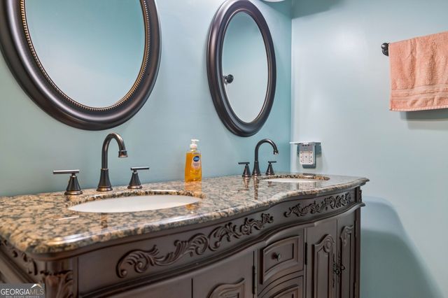 2926 Vine Drive, Dalton, GA 30721